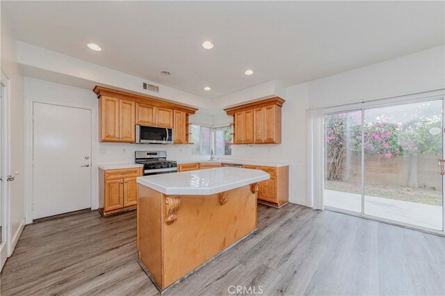 9465 Rosemarie Ct, Cypress, CA 90630 - photo 8