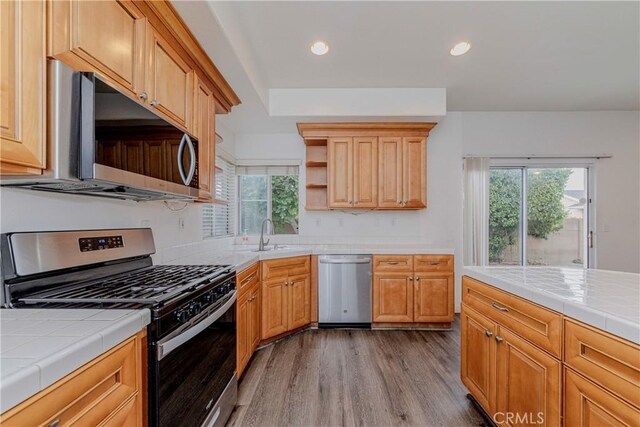 9465 Rosemarie Ct, Cypress, CA 90630 - photo 4