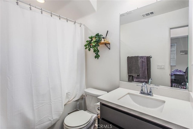1737 Arcus Ct, Beaumont, CA 92223 - bathroom with toilet, vanity, and shower / bathtub combination with curtain
