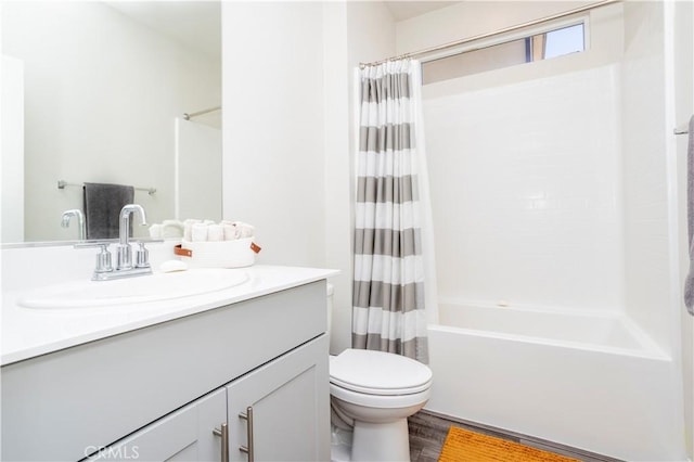 28252 Farm Creek Way, Valley Center, CA 92082 - full bath featuring vanity, shower / bath combination with curtain, and wood finished floors
