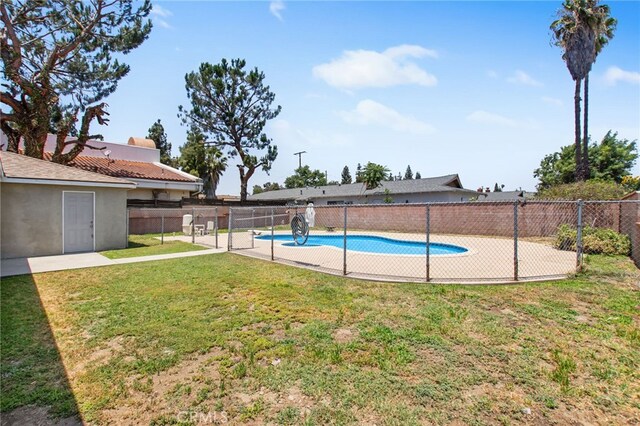 5342 Kingsley St, Montclair, CA 91763 - view of yard with a patio