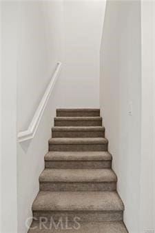 7155 Citrus Ave Unit 320, Fontana, CA 92336 - view of staircase