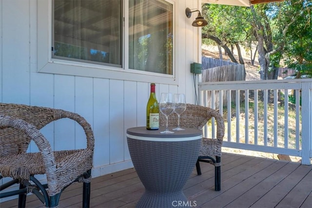 7560 Castano Ave, Atascadero, CA 93422 - view of deck