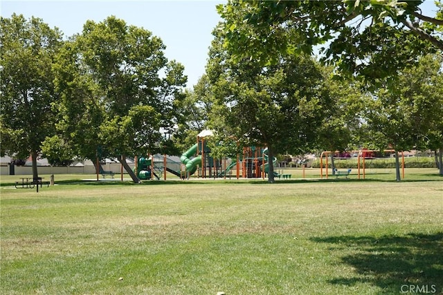 2033 Calle La Sombra Unit 2, Simi Valley, CA 93063 - photo 44