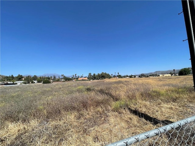2655 E Devonshire Ave, Hemet, CA 92544