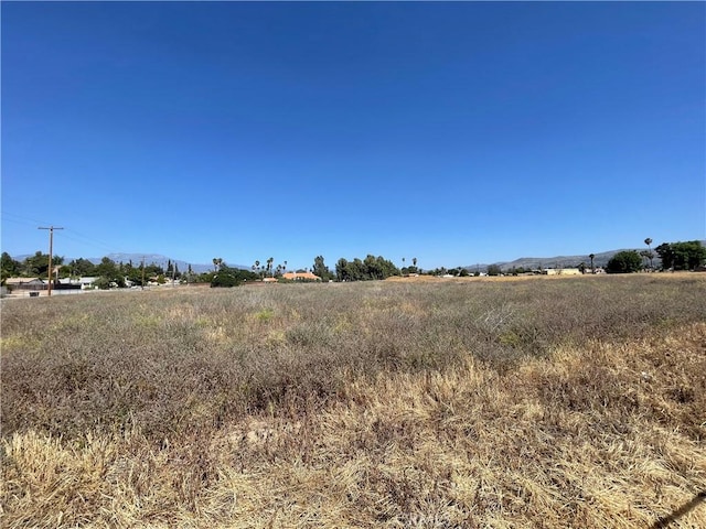 2655 E Devonshire Ave, Hemet, CA 92544