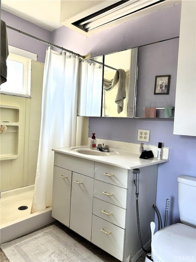 950 Cedar St, Corona, CA 92879 - full bath with toilet, vanity, and a stall shower