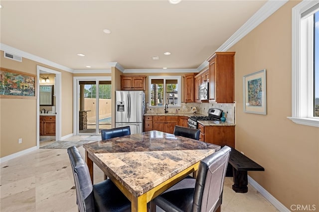 43845 Calle De Velardo, Temecula, CA 92592 - dining area with recessed lighting and ornamental molding