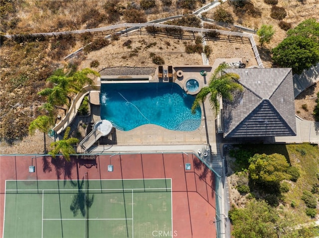 43845 Calle De Velardo, Temecula, CA 92592 - bird's eye view of a pool