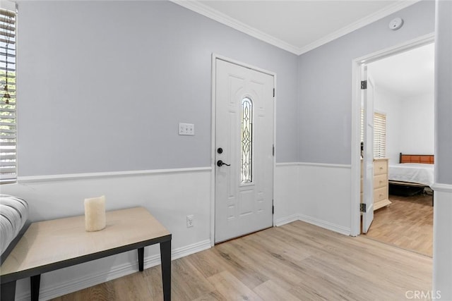 5741 Tobias Ave, Sherman Oaks, CA 91411 - foyer entrance with wood finished floors, ornamental molding, and baseboards