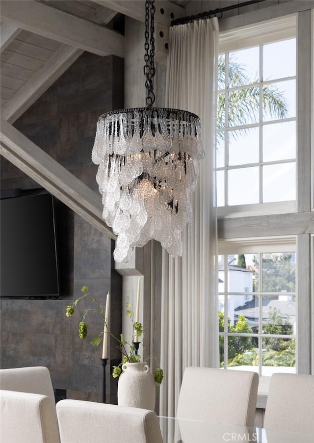 604 Begonia Ave, Corona Del Mar, CA 92625 - detailed view of a chandelier