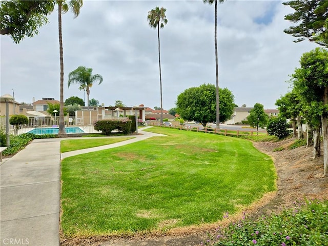 8190 Crowley Cir, Buena Park, CA 90621 - surrounding community with a pool