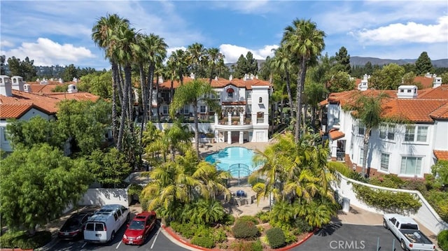 2911 Ballesteros Ln, Tustin, CA 92782 - drone / aerial view of a pool area