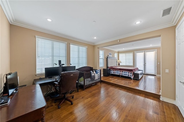 2514 Bulrush Cir, Corona, CA 92882 - home office featuring hardwood / wood-style flooring, plenty of natural light, ornamental molding, baseboards, and recessed lighting