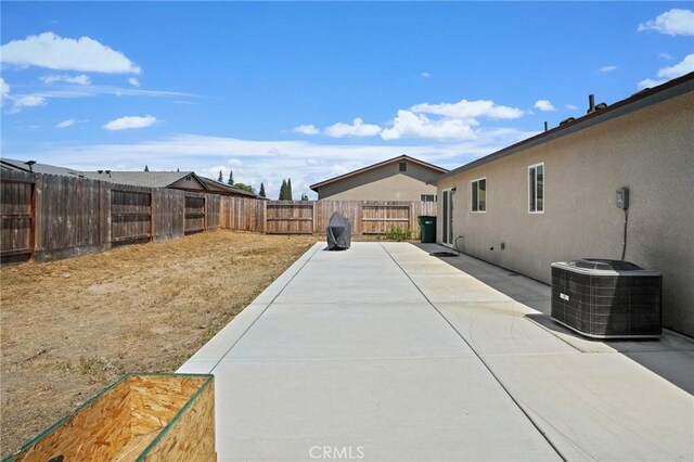 7288 W Petrel Ct, Winton, CA 95388 - photo 23