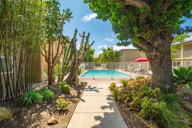 4727 W 147th St Unit 225, Lawndale, CA 90260 - view of community pool
