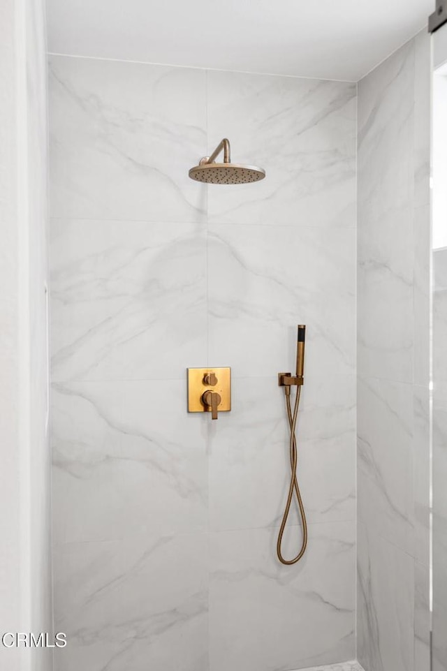4834 Island View St, Oxnard, CA 93035 - bathroom view of a marble finish shower