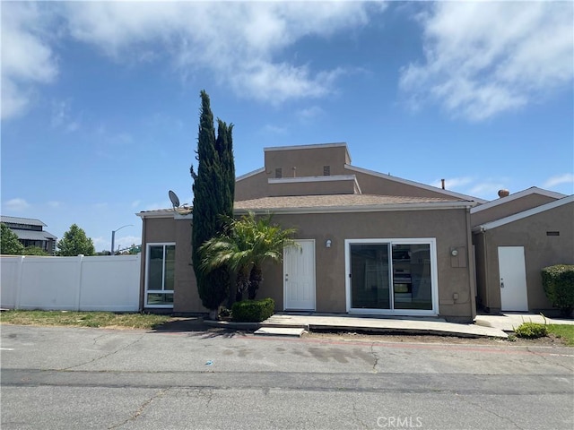 44516 La Paz Rd, Temecula, CA 92592 - view of front facade featuring stucco siding