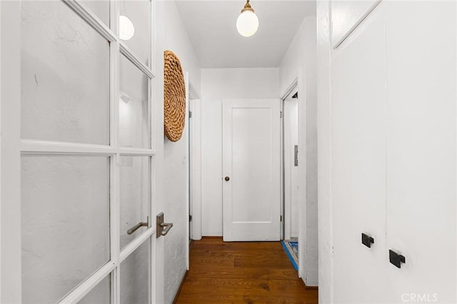 1539 Hammon Ave, Oroville, CA 95966 - hallway featuring wood finished floors