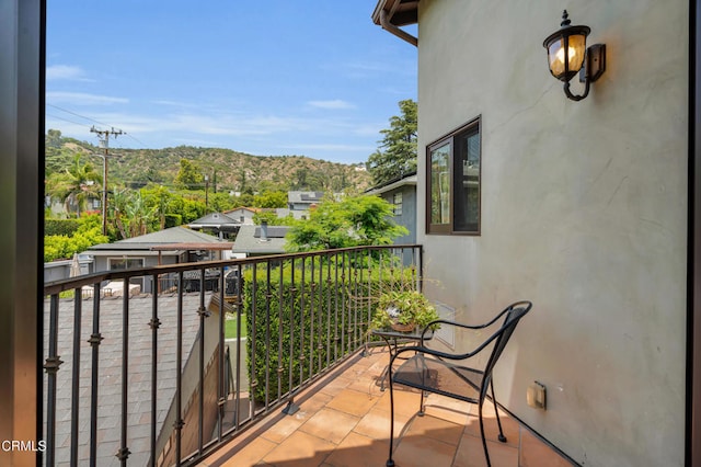 171 N Sunset Pl, Monrovia, CA 91016 - balcony with a mountain view
