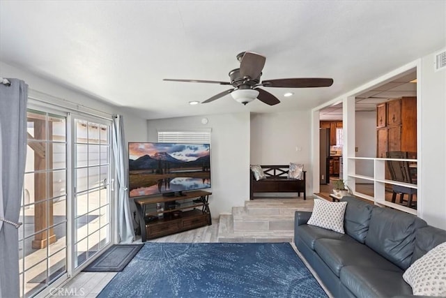 809 San Marino Ave, Montebello, CA 90640 - living area featuring ceiling fan