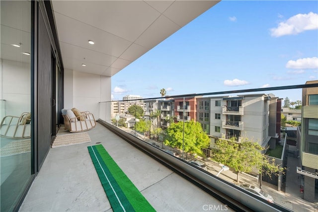 709 E Walnut St Unit 415, Pasadena, CA 91101 - view of balcony