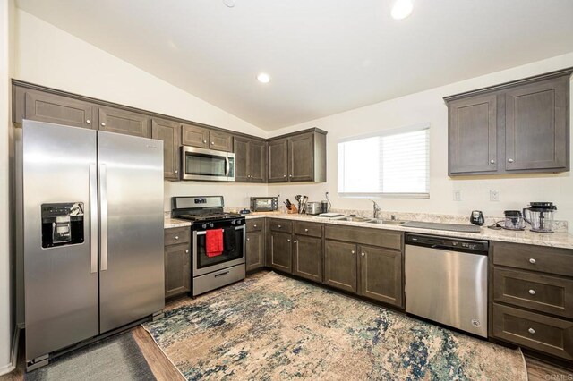 501 Black Cherry St, San Jacinto, CA 92582 - photo 4