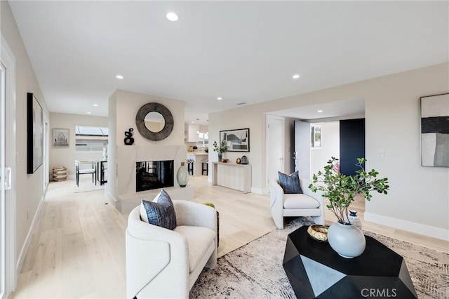 2817 San Ramon Dr, Rancho Palos Verdes, CA 90275 - living room with light wood-style flooring, recessed lighting, plenty of natural light, and baseboards