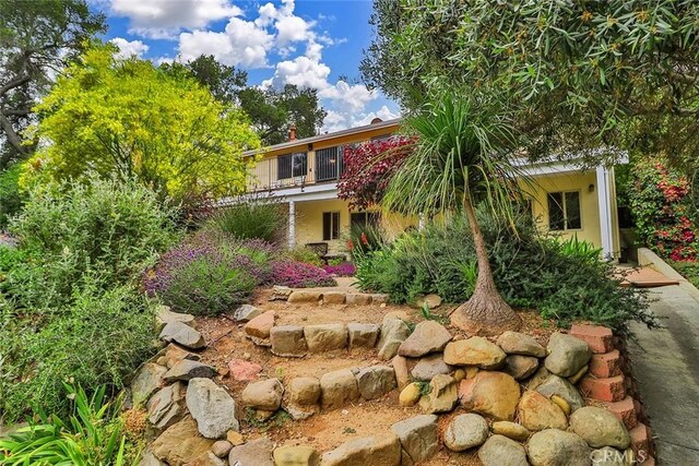 240 Portal St, Oak View, CA 93022 - back of property with stucco siding