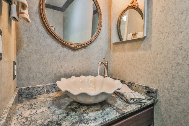 240 Portal St, Oak View, CA 93022 - bathroom featuring vanity