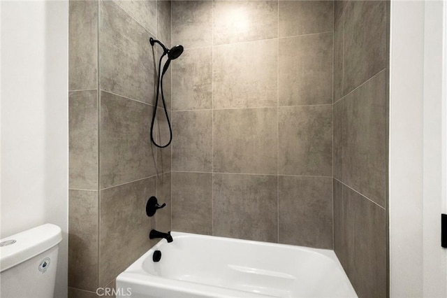 1773 Drendel Cir, Paradise, CA 95969 - bathroom featuring toilet and shower / bath combination