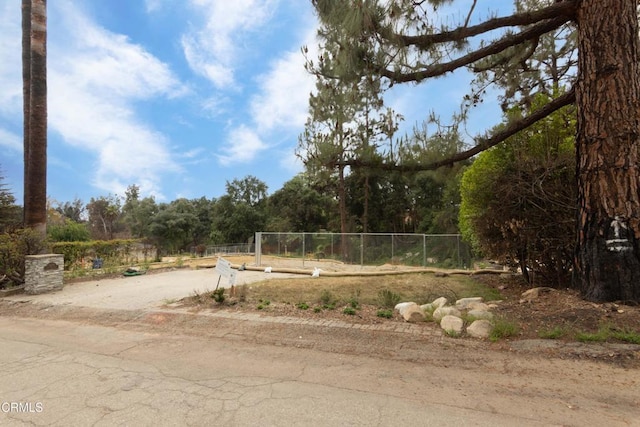 3075 Via Maderas St, Altadena, CA 91001