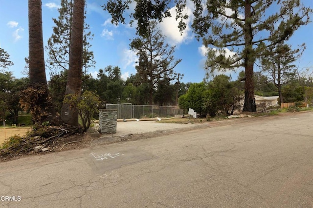 3075 Via Maderas St, Altadena, CA 91001