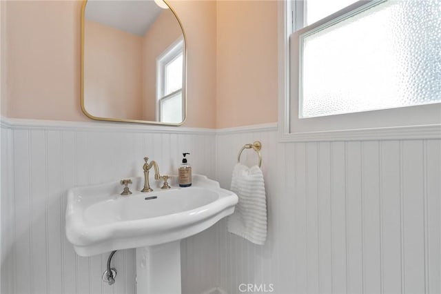 4455 Atoll Ave, Sherman Oaks, CA 91423 - bathroom with wainscoting and a sink