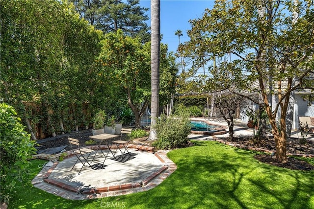 4455 Atoll Ave, Sherman Oaks, CA 91423 - view of yard featuring a patio area and an outdoor pool