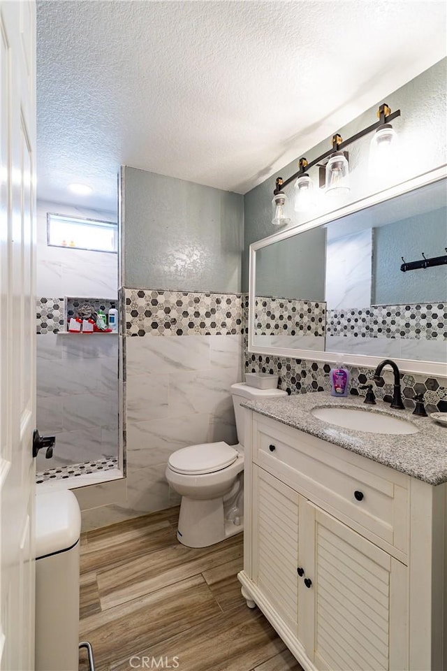 14526 Hillcrest Dr, Fontana, CA 92337 - photo 4