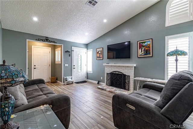 14526 Hillcrest Dr, Fontana, CA 92337 - photo 13