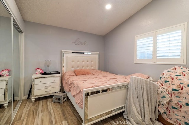 14526 Hillcrest Dr, Fontana, CA 92337 - photo 5