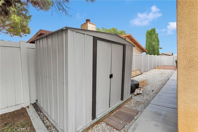 13320 Alta Vista Dr, Victorville, CA 92395 - photo 41