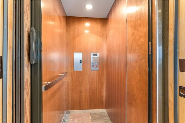 2340 Battering Rock Rd, Templeton, CA 93465 - view of elevator