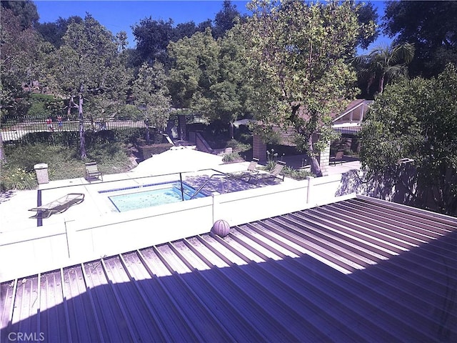 999 Alleghany Cir, San Dimas, CA 91773 - view of pool featuring an outdoor hot tub, a deck, and a swimming pool