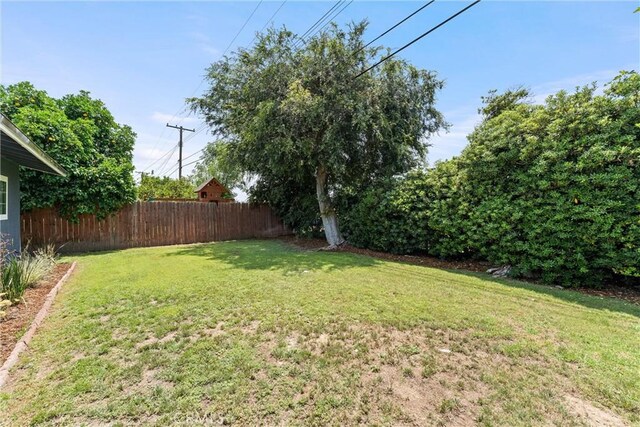 2225 Cartlen Dr, Placentia, CA 92870 - view of yard
