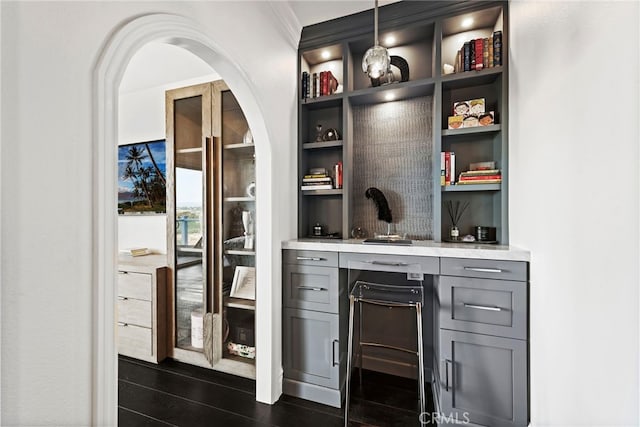 24 Lyon Rdg, Aliso Viejo, CA 92656 - indoor bar with arched walkways and built in features