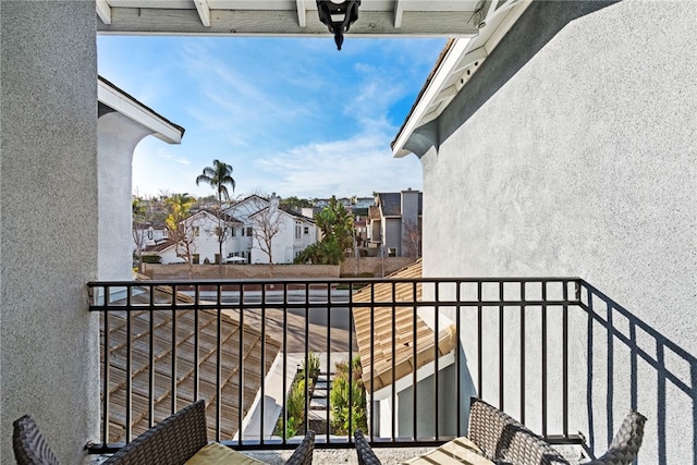 24 Lyon Rdg, Aliso Viejo, CA 92656 - balcony featuring a residential view
