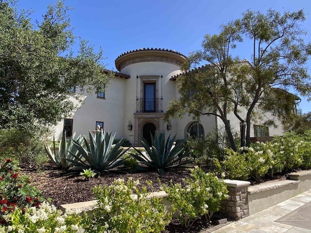 6286 Belmont Trail Ct, San Diego, CA 92130 - view of front facade with stucco siding