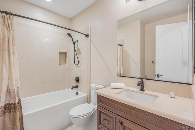 6286 Belmont Trail Ct, San Diego, CA 92130 - full bath featuring vanity, toilet, and shower / tub combo with curtain