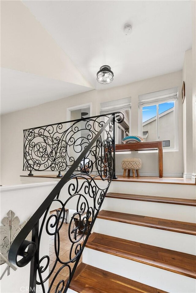 510 Oceanhill Dr, Huntington Beach, CA 92648 - photo 25