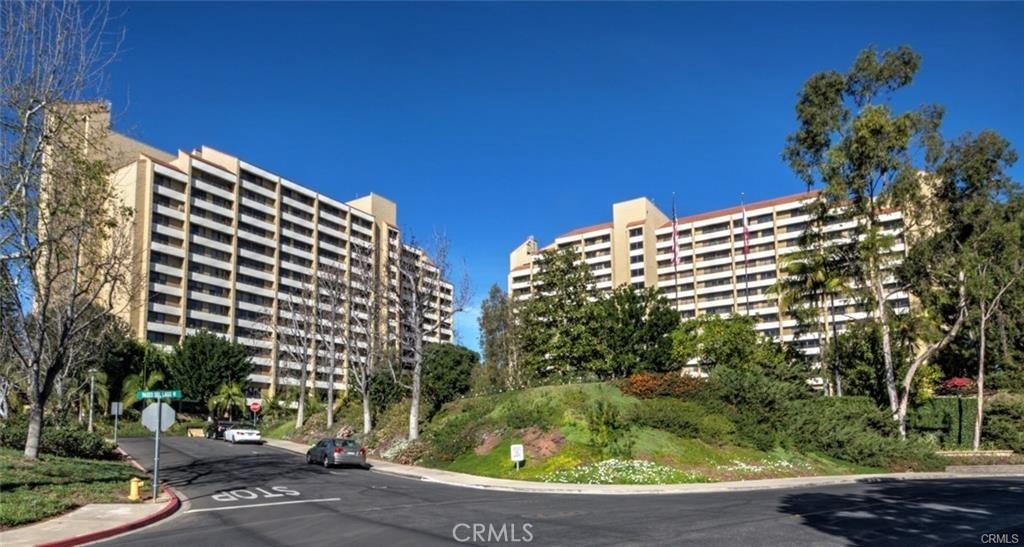 24055 Paseo Del Lago Unit 812, Laguna Woods, CA 92637 - view of apartment building / complex