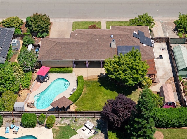 833 Saint Amant Dr, Chico, CA 95926 - aerial view of a pool