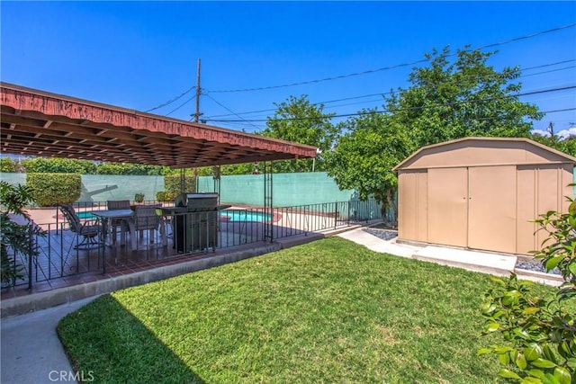 3071 Belle St, San Bernardino, CA 92404 - view of yard featuring a patio
